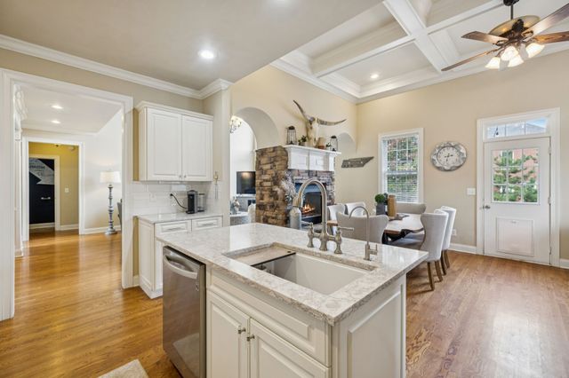 509 Garden City Dr, Murfreesboro, TN 37127