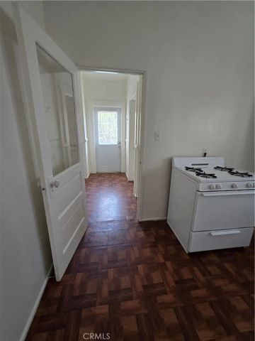 209 S Birch Street B, Santa Ana, CA 92701