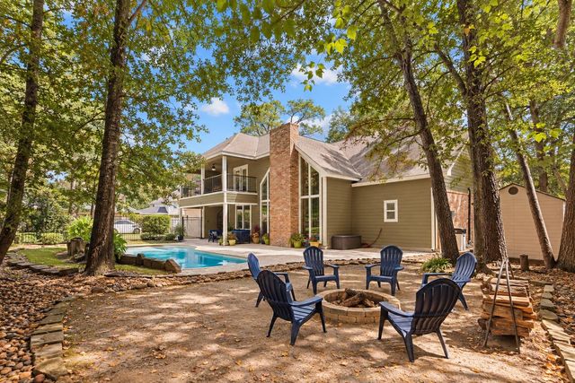 2713 N Logrun Circle, Spring, TX 77380