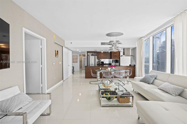 495 Brickell Ave 3710, Miami, FL 33131