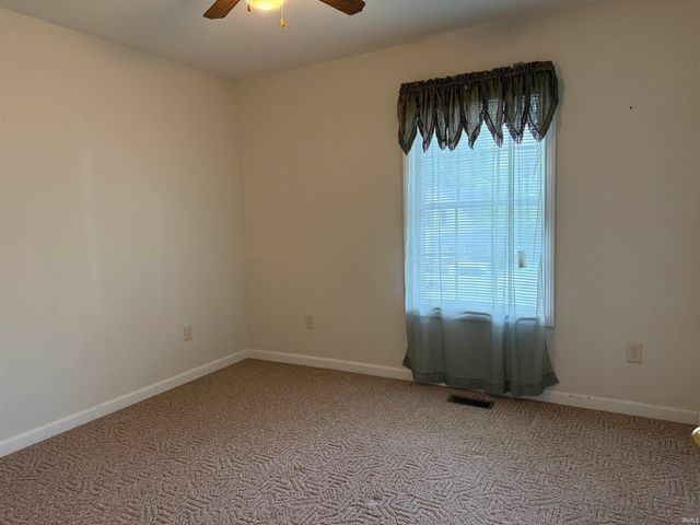 502 18Th Street, Bedford, IN 47421