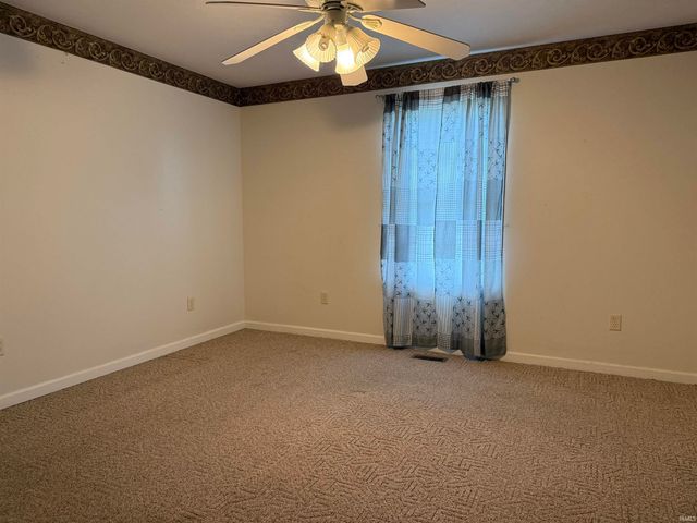502 18Th Street, Bedford, IN 47421