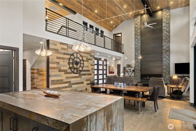 240 Portal Court, Cle Elum, WA 98922