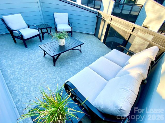 1070 Kenilworth Avenue, Charlotte, NC 28204