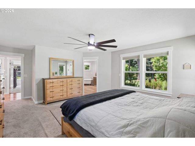 7016 Ne 232ND Cir, Battle Ground, WA 98604