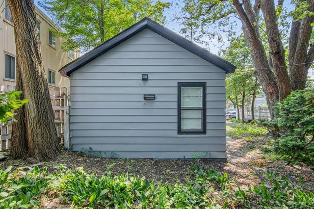 1318 E 23rd Street, Minneapolis, MN 55404