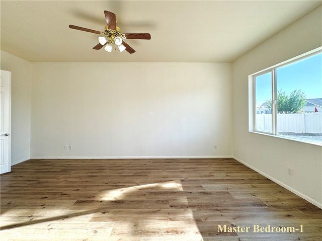 11162 Datura Lane, Apple Valley, CA 92308