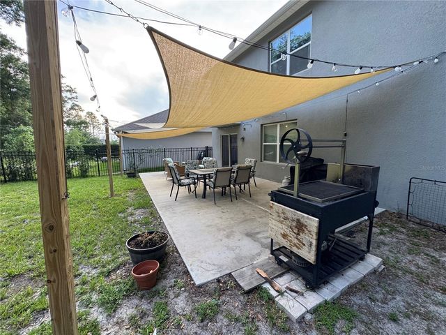 325 CHARLES DRIVE, Deland, FL 32724