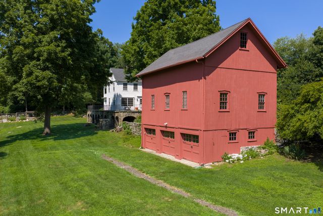 89 Chestnut Hill Road, Wilton, CT 06897