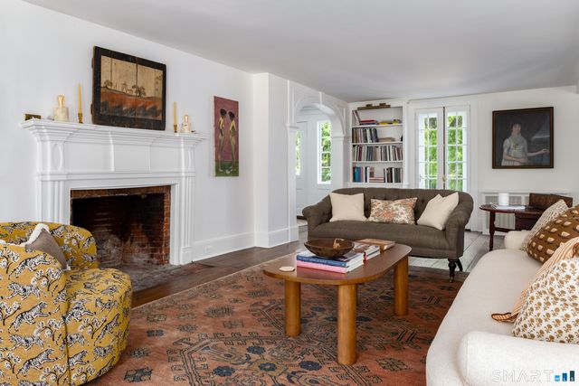 89 Chestnut Hill Road, Wilton, CT 06897