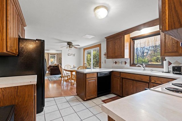 1485 W MARHILL ROAD, Green Bay, WI 54313