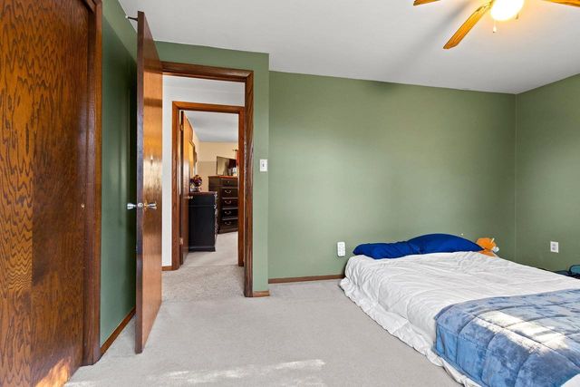 1485 W MARHILL ROAD, Green Bay, WI 54313