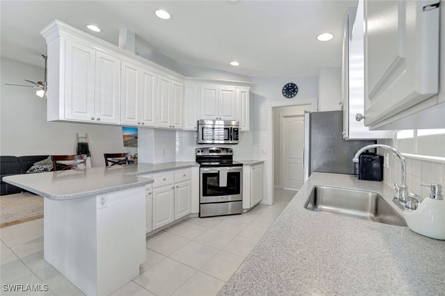 4724 Maupiti WAY, Naples, FL 34119