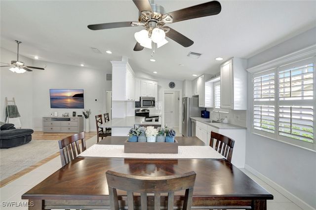 4724 Maupiti WAY, Naples, FL 34119