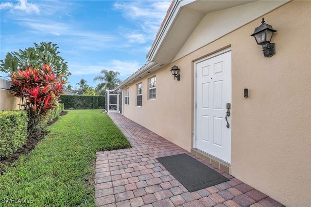 4724 Maupiti WAY, Naples, FL 34119