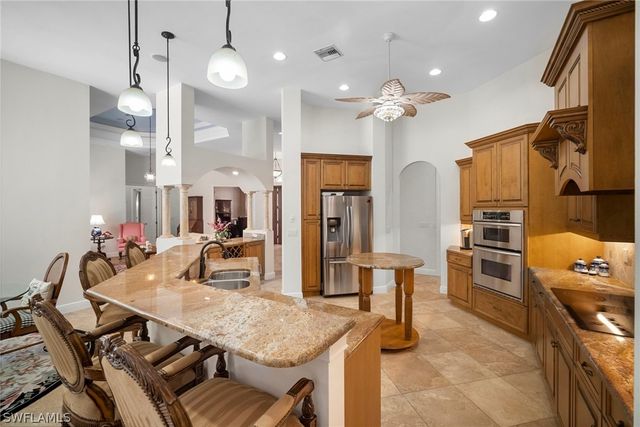 7620 Palmer CT, Naples, FL 34113