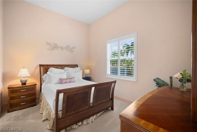 7620 Palmer CT, Naples, FL 34113