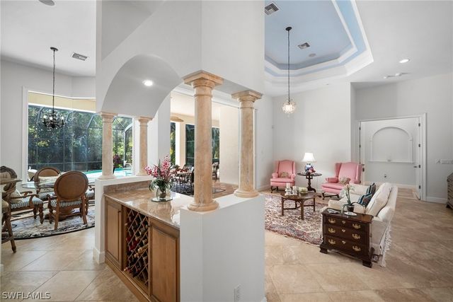 7620 Palmer CT, Naples, FL 34113