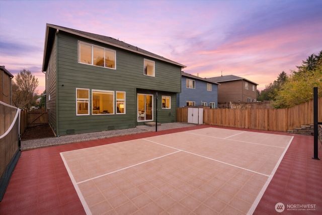 7640 NE 195th Street, Kenmore, WA 98028