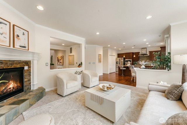 7640 NE 195th Street, Kenmore, WA 98028