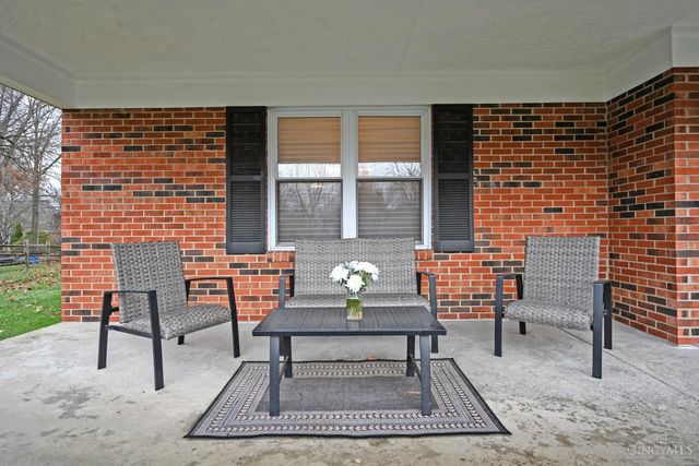 4498 Edenton Lane, Blue Ash, OH 45242