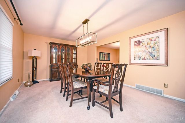 4498 Edenton Lane, Blue Ash, OH 45242