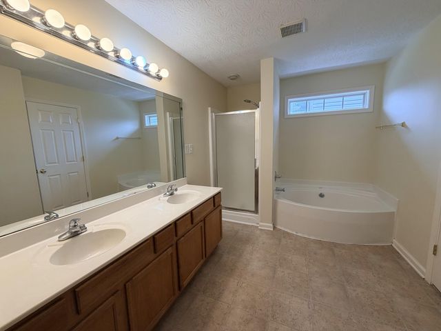 576 Lanarkshire Place, Lexington, KY 40509