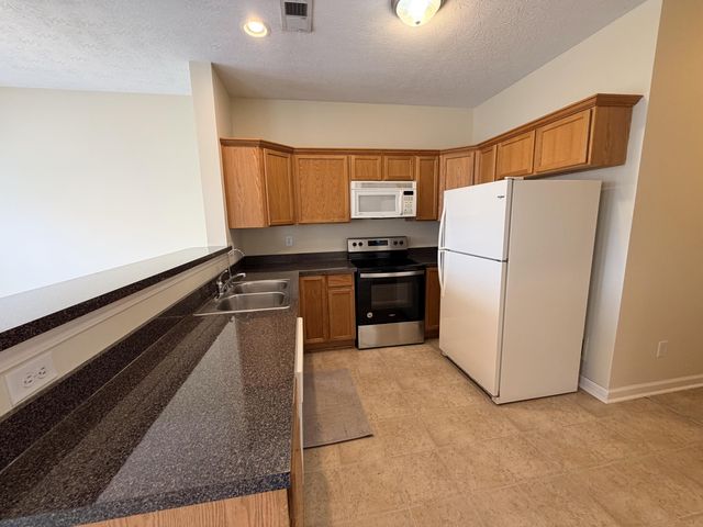 576 Lanarkshire Place, Lexington, KY 40509