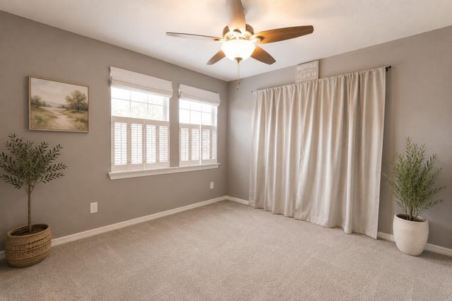 579 Warsaw Street, Bayou Vista, TX 77563