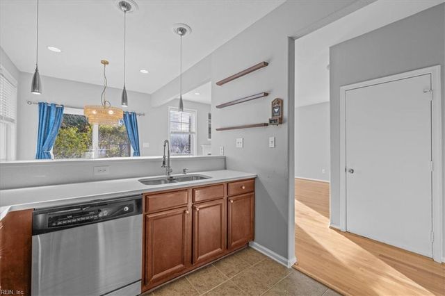 2421 Tranquility LN, Virginia Beach, VA 23455