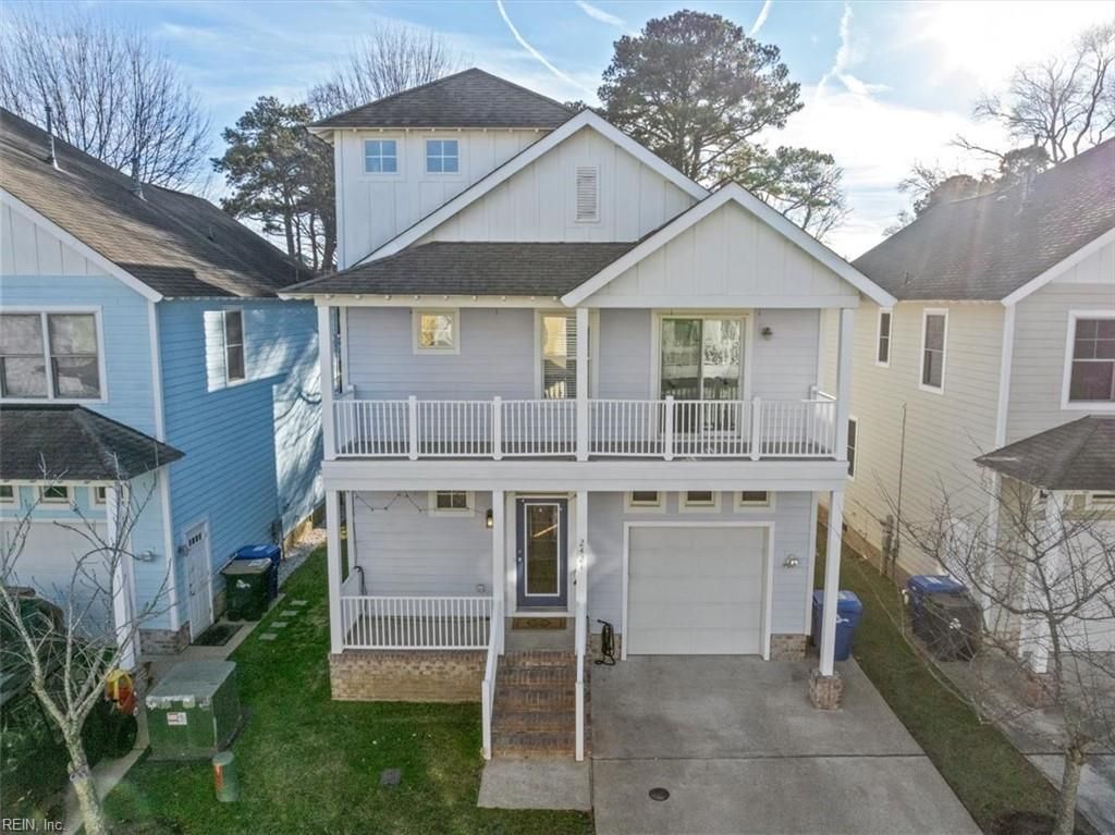2421 Tranquility LN, Virginia Beach, VA 23455
