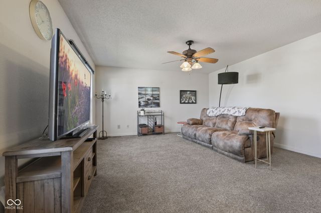 8603 Belle Union Court, Camby, IN 46113