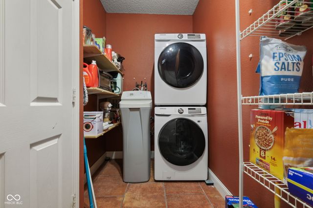 8603 Belle Union Court, Camby, IN 46113