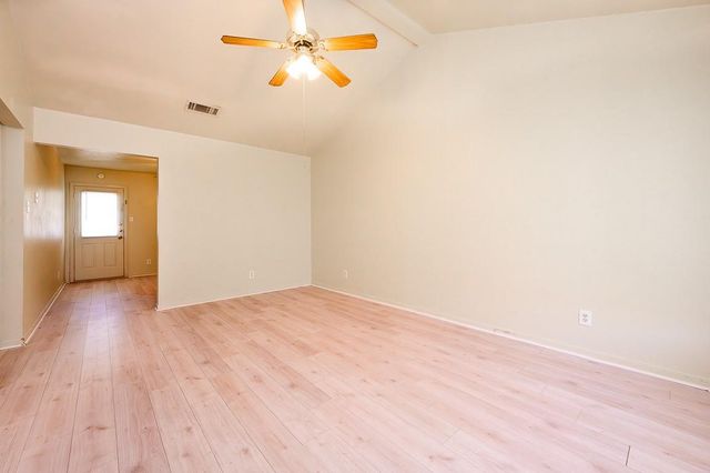 2007 Windward DR A&B, Killeen, TX 76543