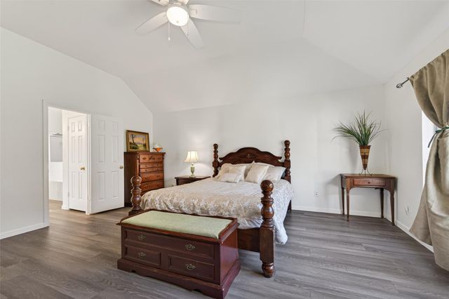 8207 Broken Timber Way, Houston, TX 77095