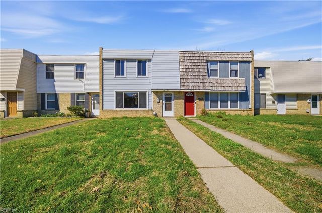 965 Clubhouse RD S, Virginia Beach, VA 23452