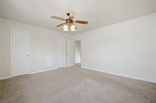 965 Clubhouse RD S, Virginia Beach, VA 23452