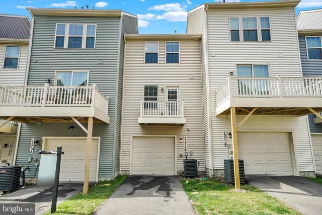 19712 PRESERVATION MEWS, Montgomery Village, MD 20886