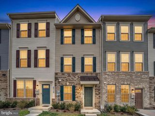 19712 PRESERVATION MEWS, Montgomery Village, MD 20886