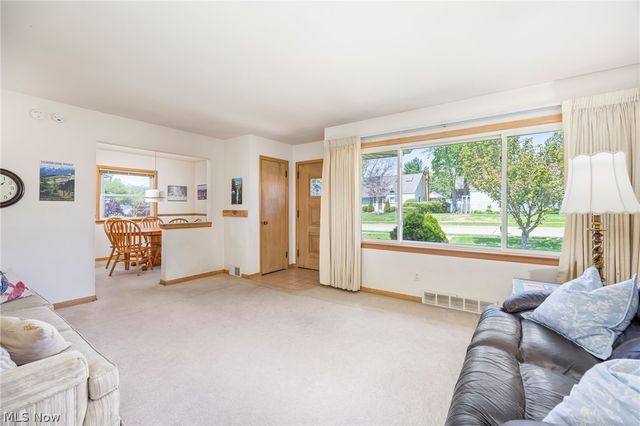 3998 Highland Drive, Mogadore, OH 44260