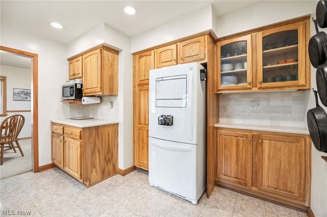 3998 Highland Drive, Mogadore, OH 44260