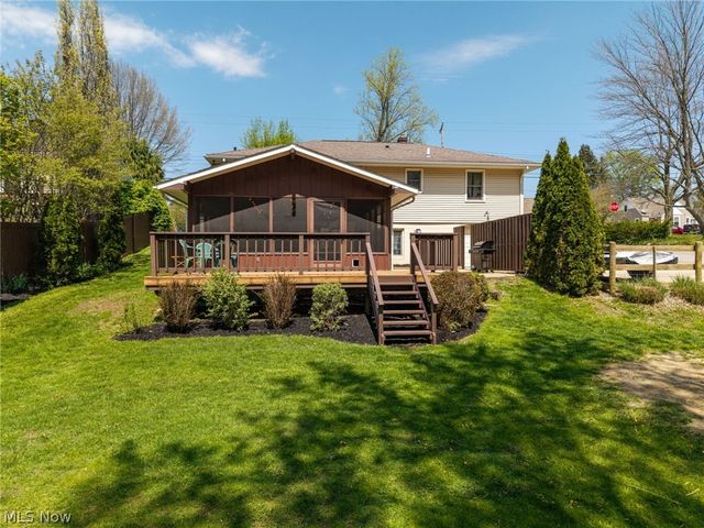 3998 Highland Drive, Mogadore, OH 44260