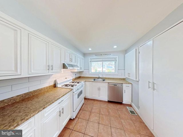 1012 LOXFORD TER, Silver Spring, MD 20901