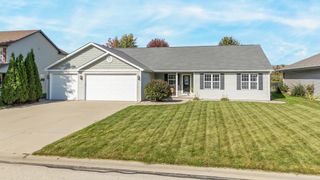 2184 W NOELLE LANE, Appleton, WI 54913