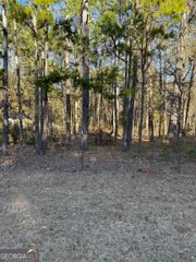222 Persimmon Drive, Hartwell, GA 30643