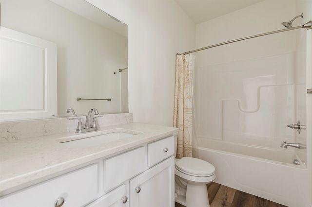 8924 Beery Place, Johnston, IA 50131