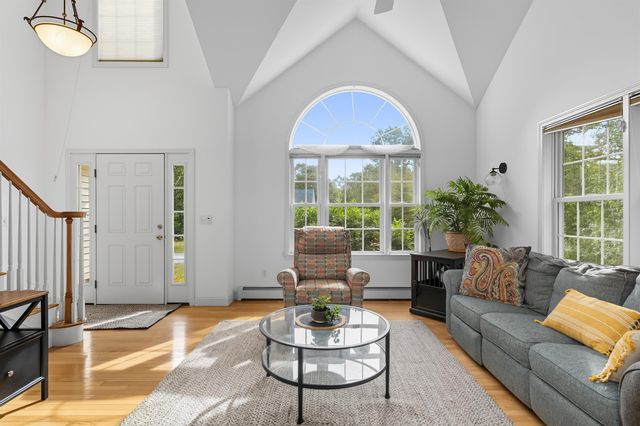 14 Hilton Drive, Newmarket, NH 03857