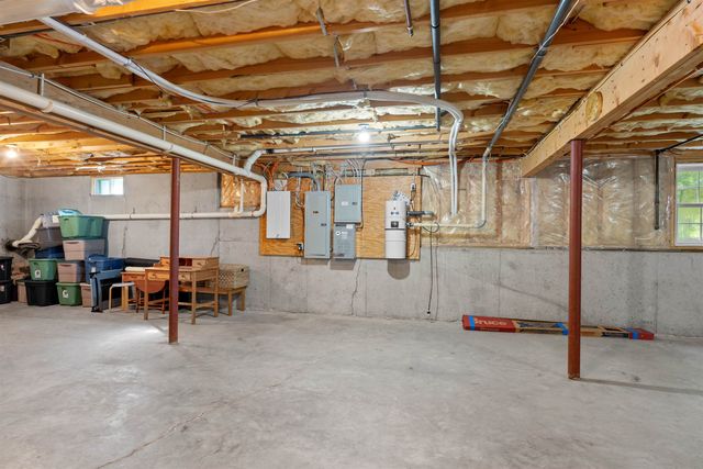 14 Hilton Drive, Newmarket, NH 03857