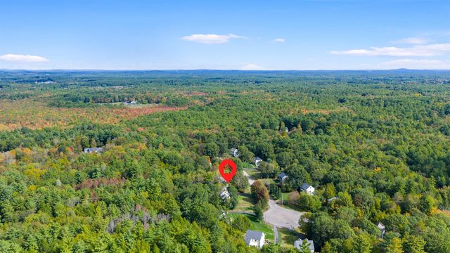 14 Hilton Drive, Newmarket, NH 03857