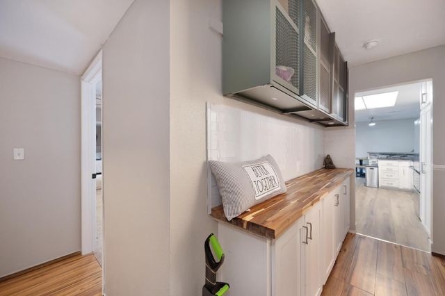 3175 Swallows Nest Dr, Sacramento, CA 95833